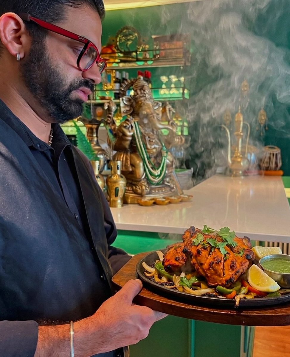 _BombayMahal's tweet photo. Happy Easter! We’re open Sunday &amp; Monday from 11 AM to 8:45 PM. Join us for a festive meal—call ahead to reserve your table! Prefer staying in? Order online or get delivery at https://t.co/HPg3S9H39m 

#bombaymahal #easterweekend #indianfoodinmaine https://t.co/kYpk8UPCU3