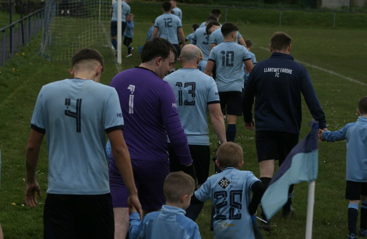 Llantwit Fardre F.C. tweet media