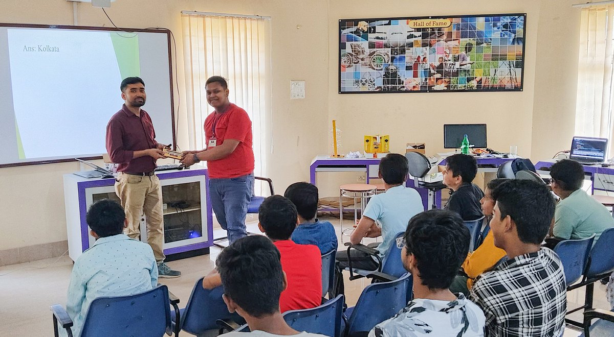 ncsmgoi's tweet photo. 🎞️ Moments captured from NCSM’s 49th Foundation Day at @DscBardhaman, a unit of @ncsmgoi, @MinOfCultureGoI—film screening &amp; quiz. ✨

#ScienceHighlights #NCSM49 #ScienceForAll https://t.co/4HfGF08IE2