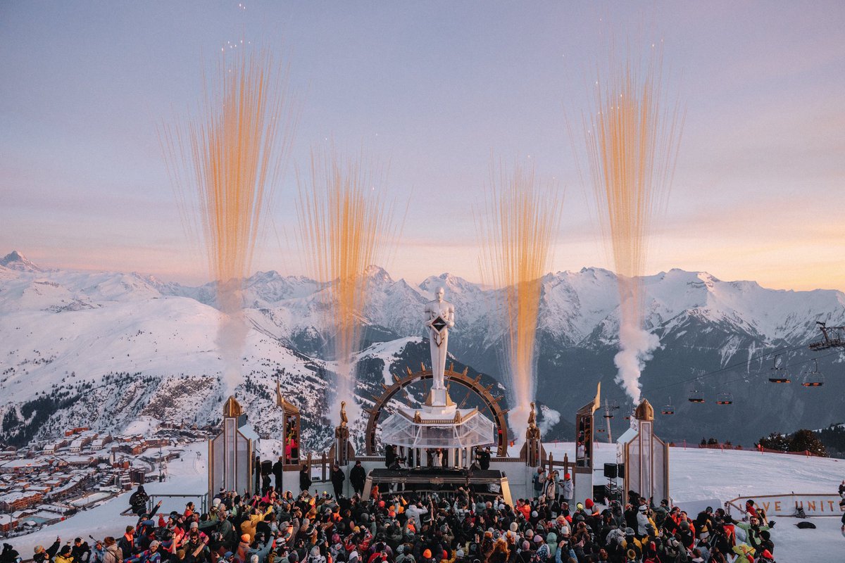 Tomorrowland Winter tweet media