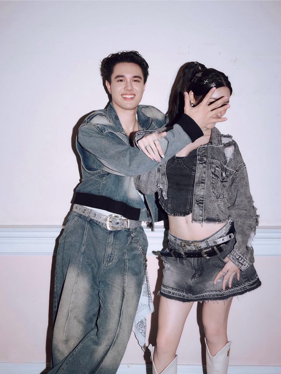 𝐒𝐭𝐚𝐫𝐥𝐢𝐠𝐡𝐭.･☆ ⋆ tweet media