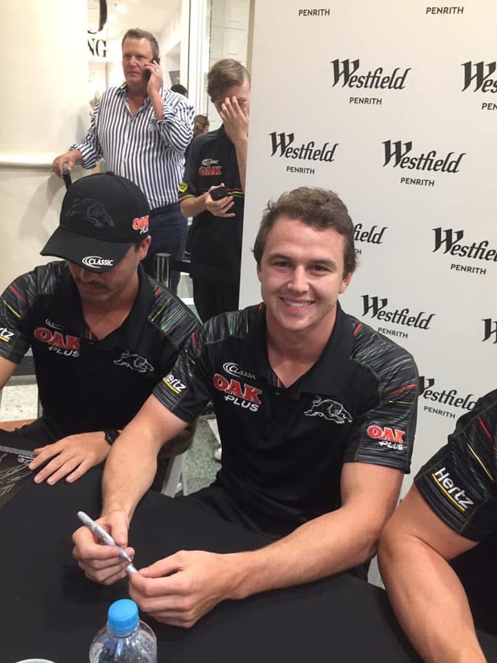 Rach.W̸ tweet media