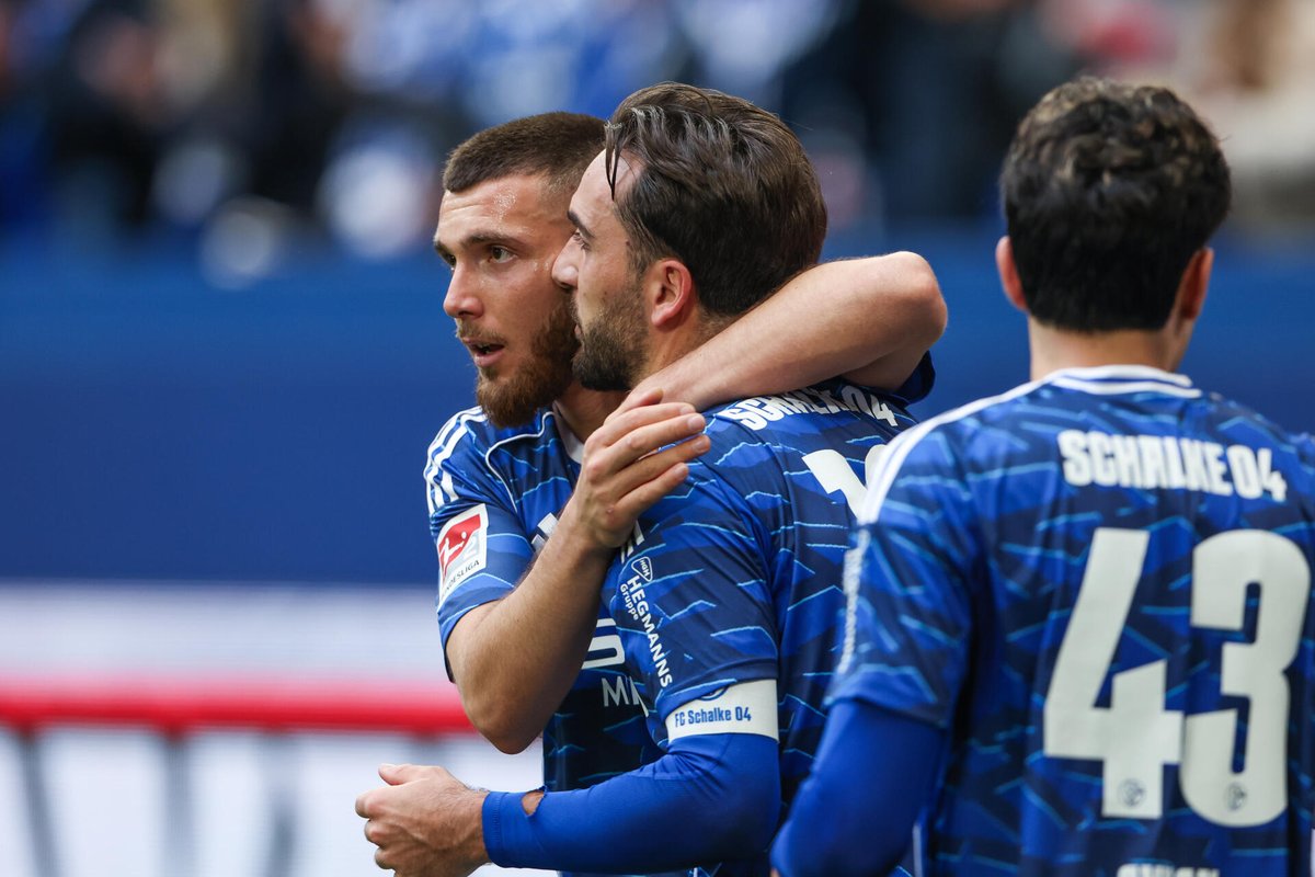 FC Schalke 04 tweet media