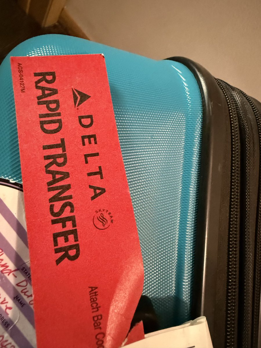 EricaNBland's tweet photo. @Delta someone needs to explain why my bags would be tagged rapid transfer &amp; then the plane would try to leave without me. When I landed &amp; the gate agent harassed me saying the plane can leave without me after running across an entire airport, followed me on the plane!!!! https://t.co/OvaaM25vdi