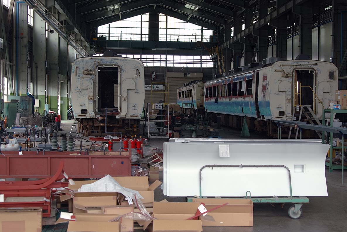 サシ481-48保存会【公式】外観補修中! 地元小松で鉄板を仕入れる｢地産地消｣で頑張ります!! tweet media