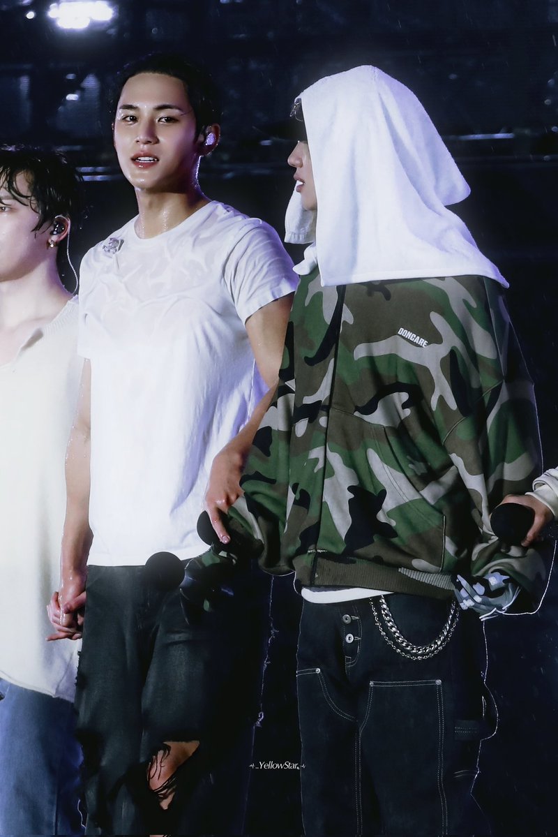 _YellowStar tweet media