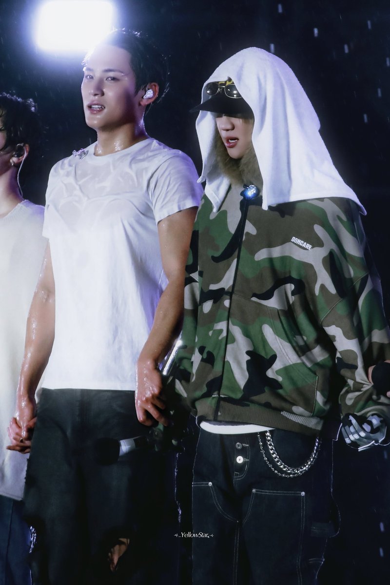 _YellowStar tweet media