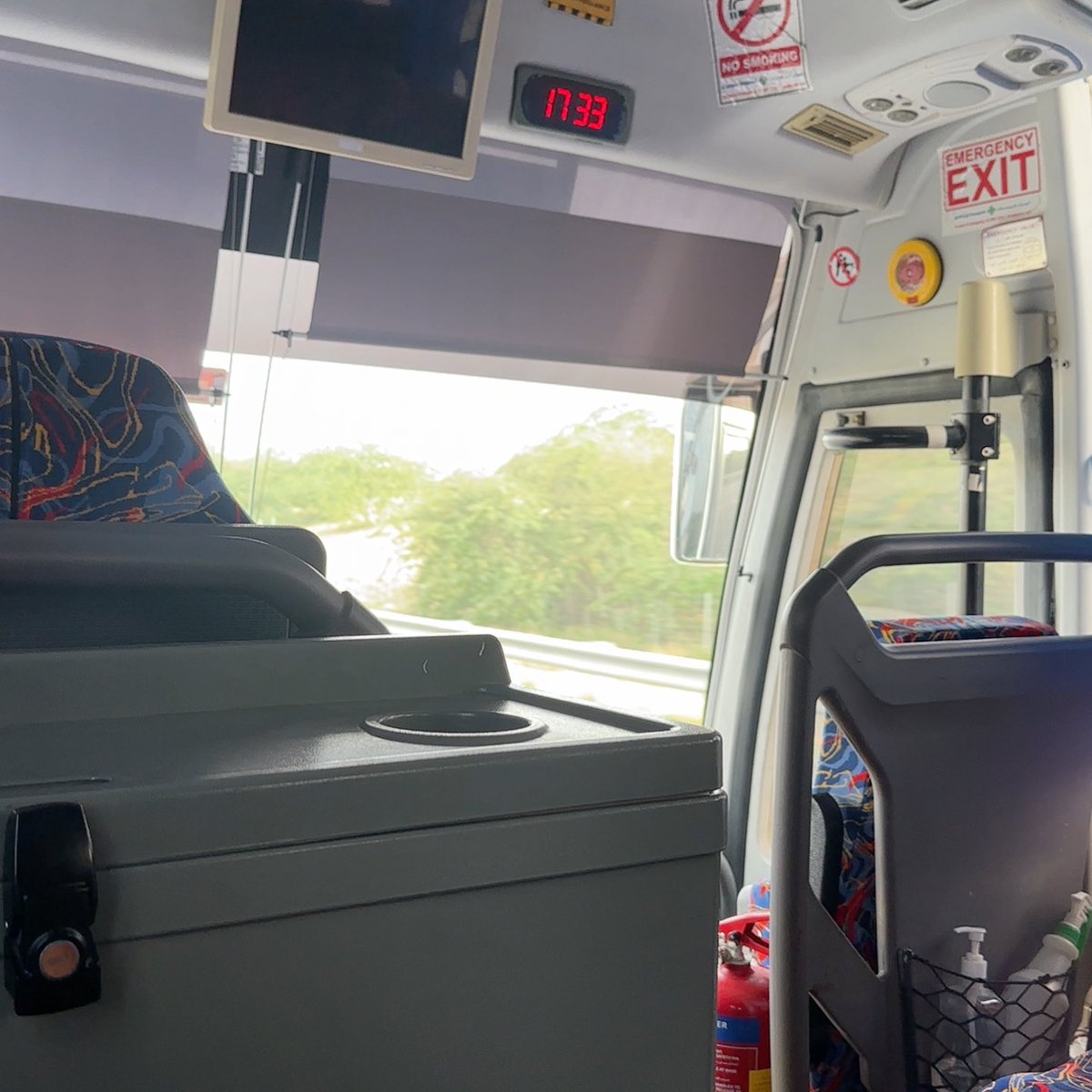 ✰✰✰ tweet media