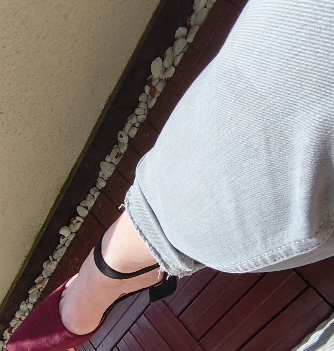 coco.Lores 1 tweet media