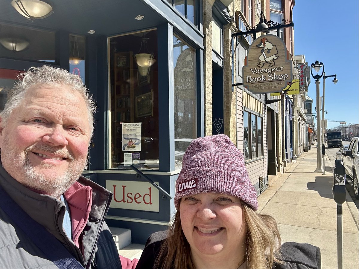 Our first stop on the book store review!  Come join us for the ride! open.substack.com/pub/lposse1/p/…