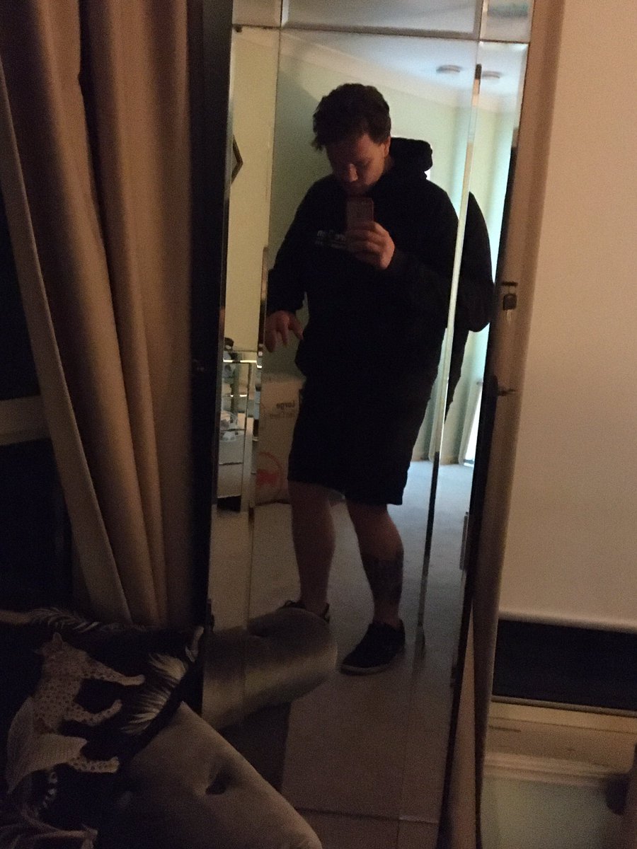 foamy jones PhD🏝️ tweet media
