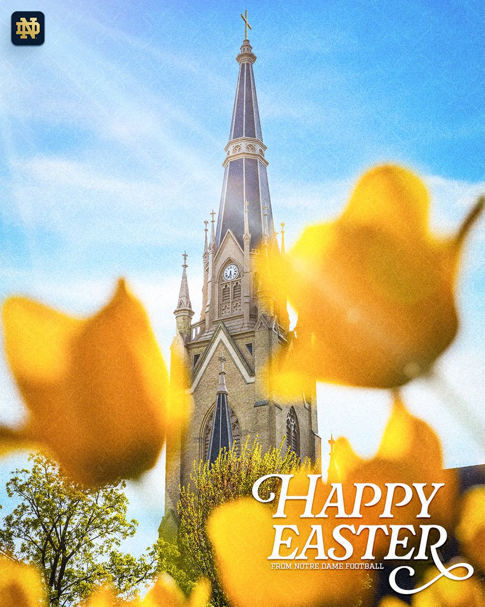 NDFootball's tweet photo. Wishing you and your loved ones a wonderful Easter!

#GoIrish☘️ https://t.co/g092RA2tb1