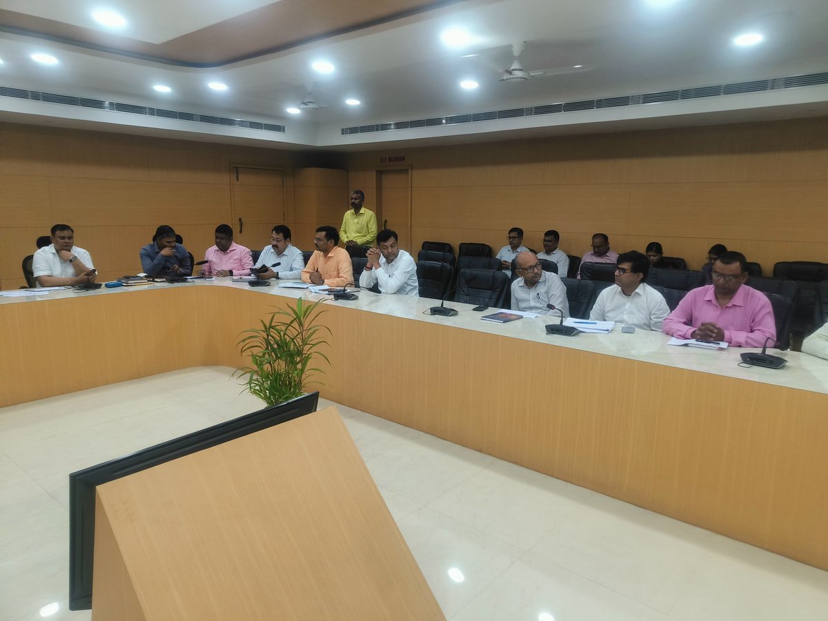 District Magistrate, Sant Kabir Nagar tweet media