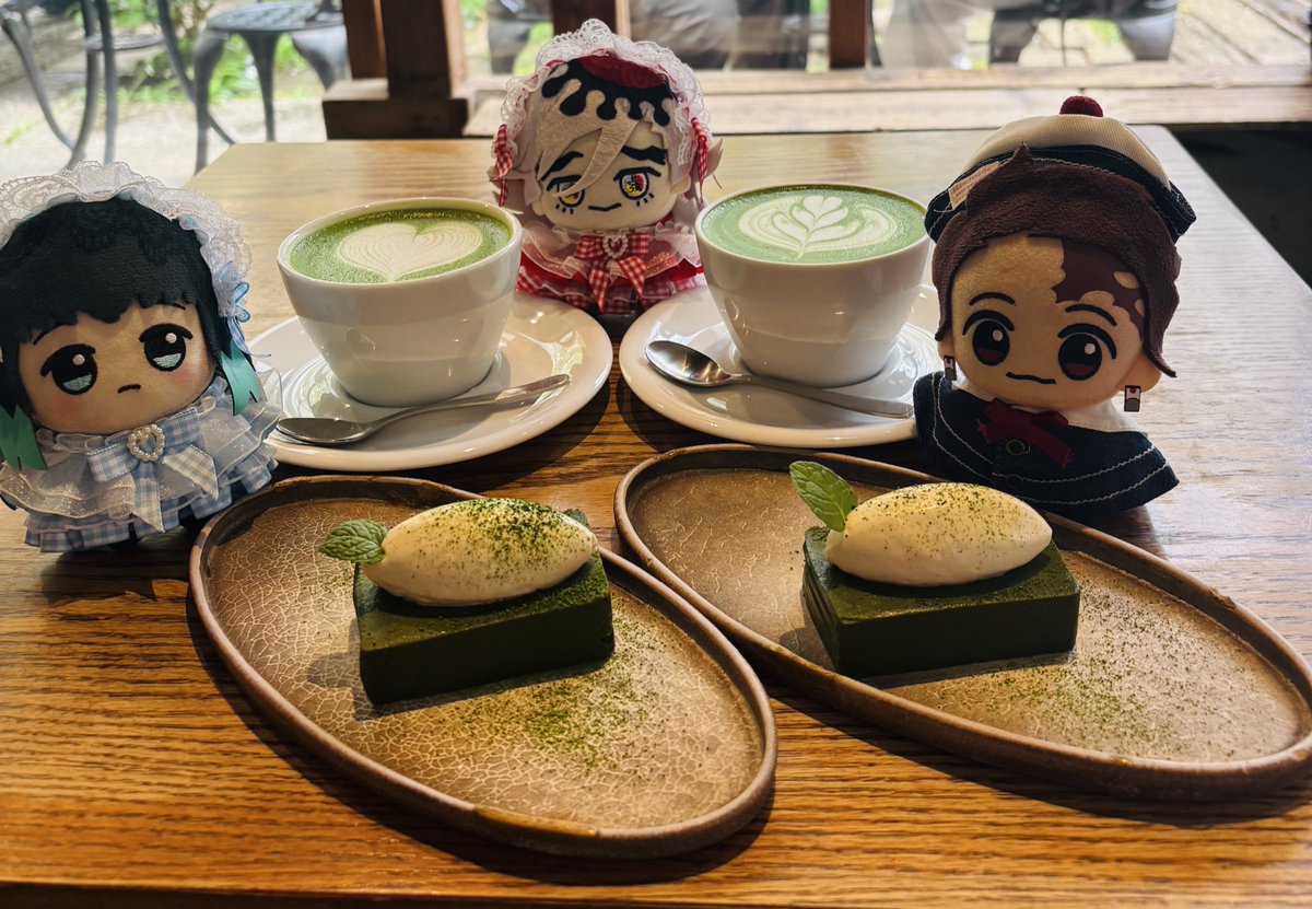 えみたそ tweet media