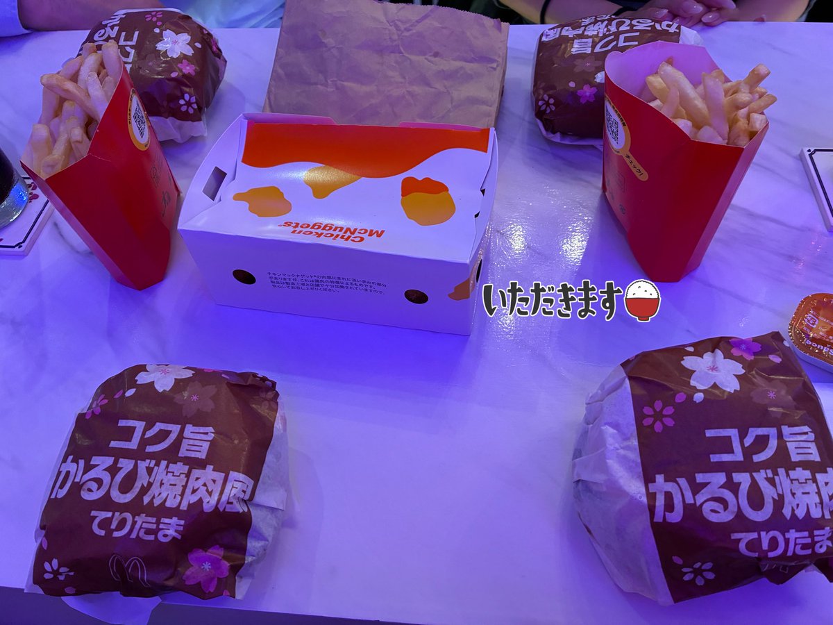 ねね@カララブ tweet media