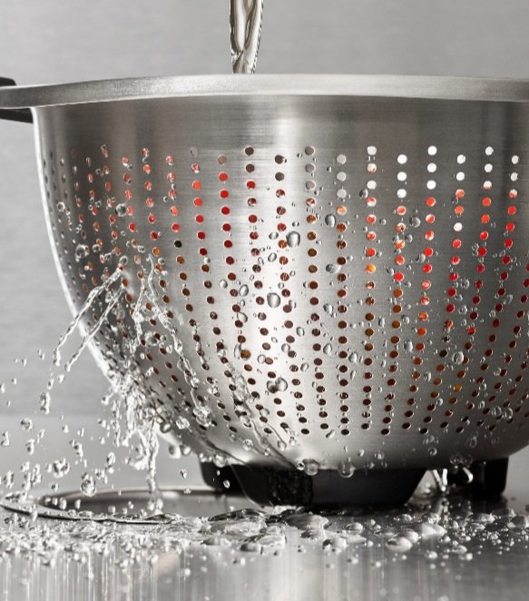 SpSallie's tweet image. If only all #hyperparathyroid patients could persuade their doctors to test #magnesium before their #parathyroid surgery. This cheap test could save patients from #hypomagnesemia &amp;amp; inevitable #hypocalcemia after surgery. A lady today with calcium 2.11, Mg 0.73; a classic example