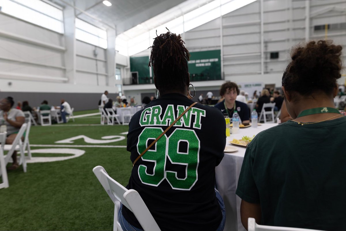 USF Football tweet media