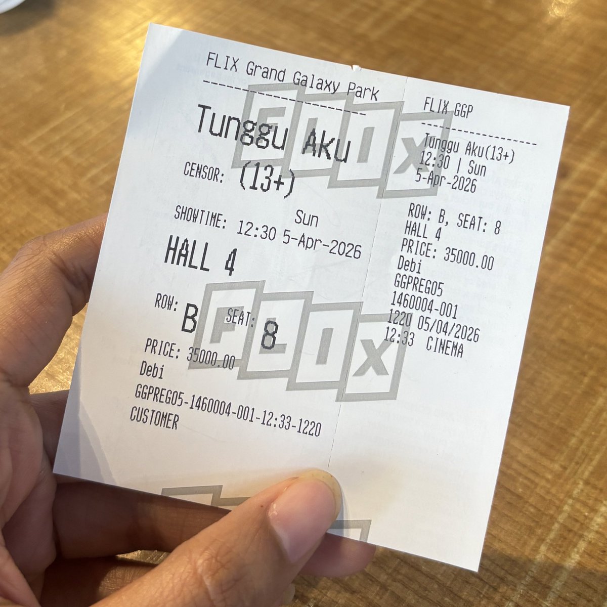 sekar 🌻 tweet media