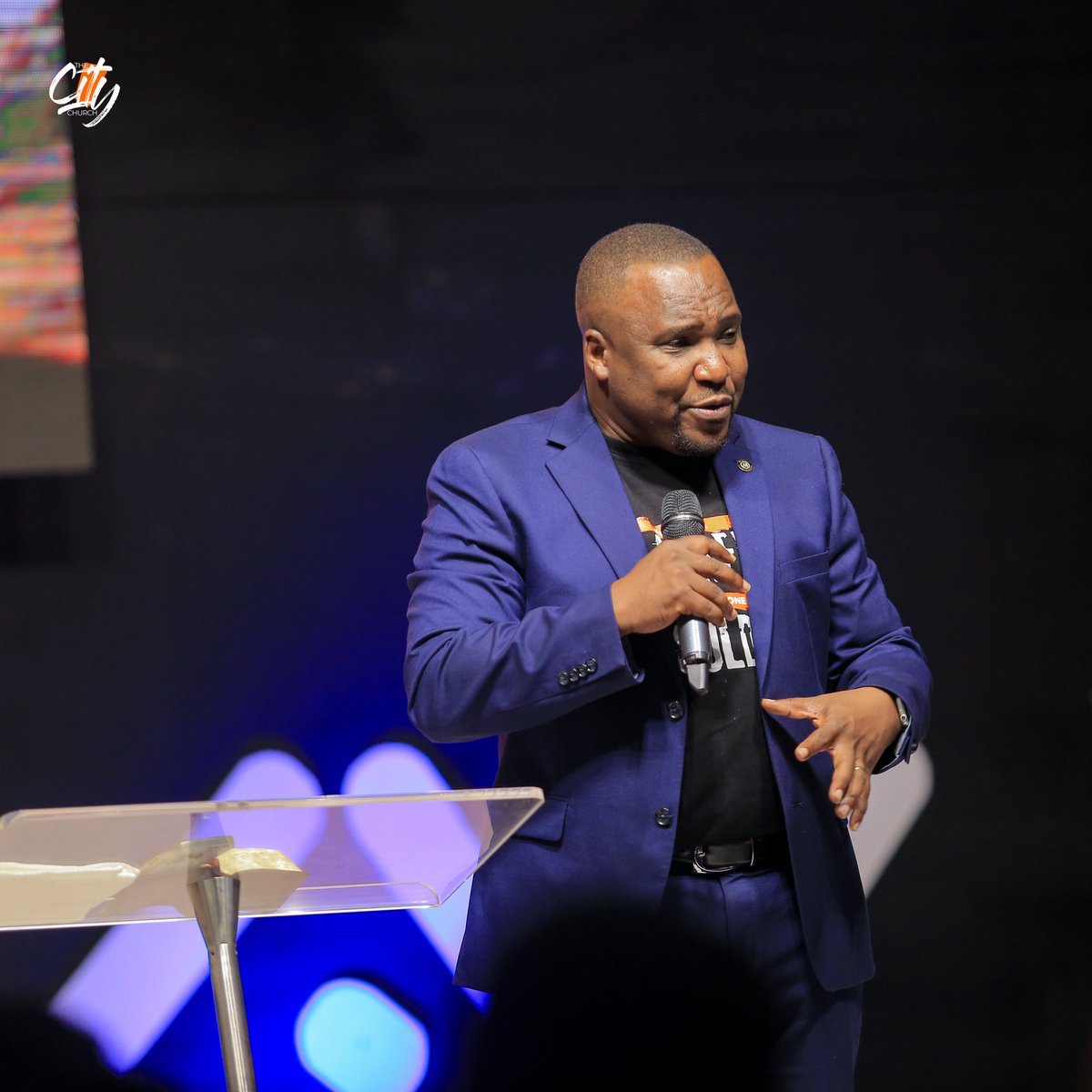 TheCityChurchL's tweet image. We were reconciled by His death, but we are saved by His life! That is the power of the Resurrection. ✝️✨ #Romans5 #Manifestingthekingdom