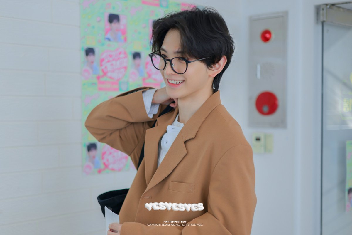 yesyesyes tweet media