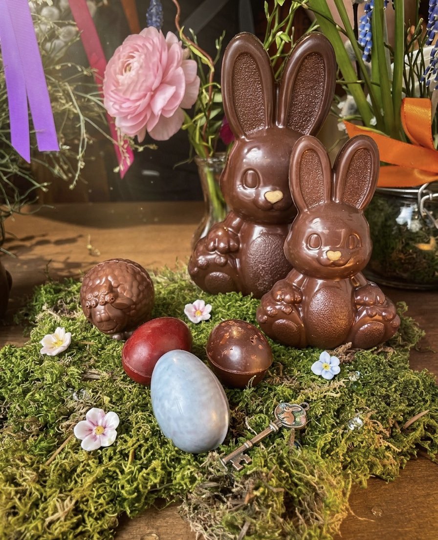 Luis DE LION tweet media