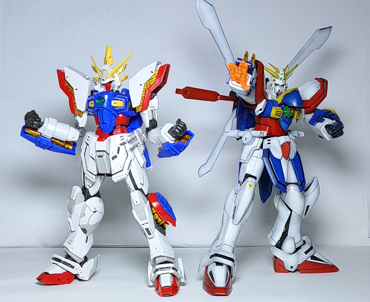 kingugidora1964's tweet photo. RGシャイニングとこの前完成したHGFCゴッドガンダムを並べてパシャリ📸ドモンの前期と後期の機体並ぶとテンション上がります😆 https://t.co/kKZiUDCbb5