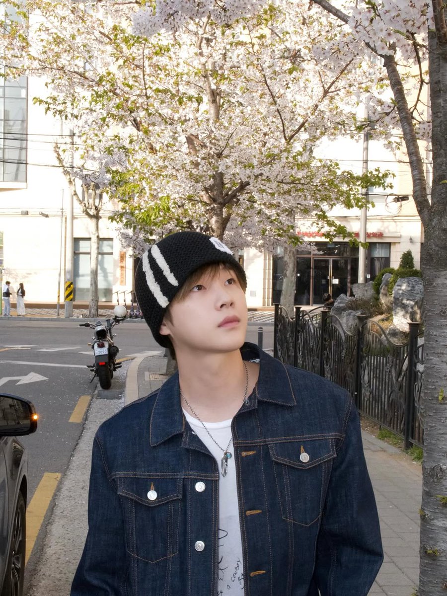 sara𐙚 tweet media