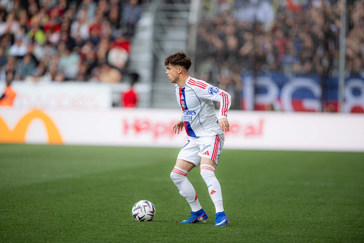 Olympique Lyonnais tweet media