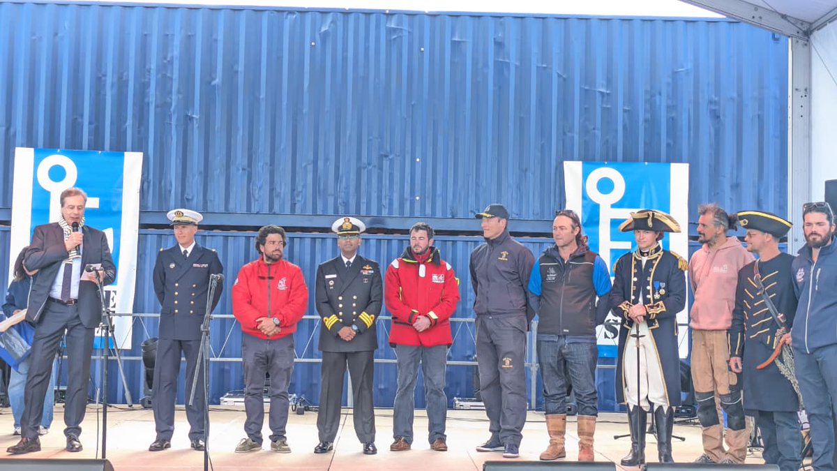 indiannavy's tweet image. #Lokayan26
#INSSudarshini at Escale à Sète

From a vibrant welcome to key briefings for seamanship evolutions and the iconic Parade of Sails, the visit celebrates shared seafaring legacy. 

A ceremonial plaque unveiling and exchange further anchored bonds of friendship.
🇮🇳-🇫🇷🤝