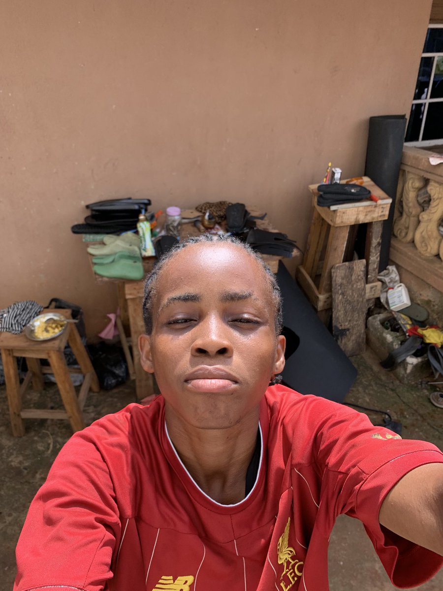 Victory Handy 👡 tweet media