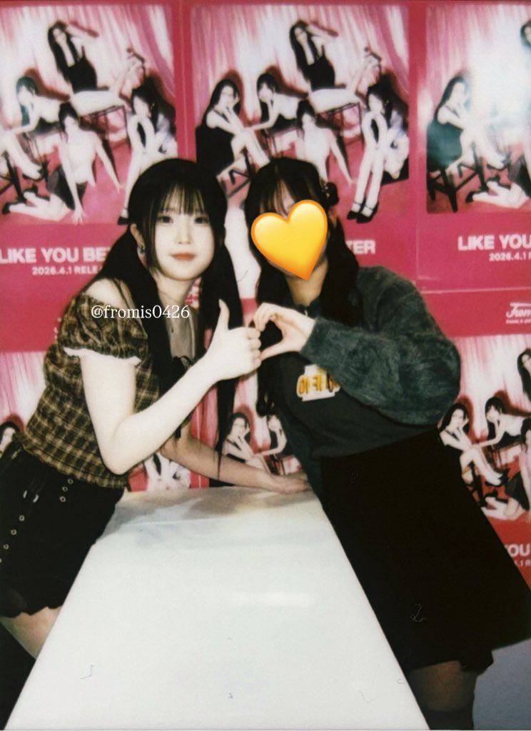 아카네 tweet media