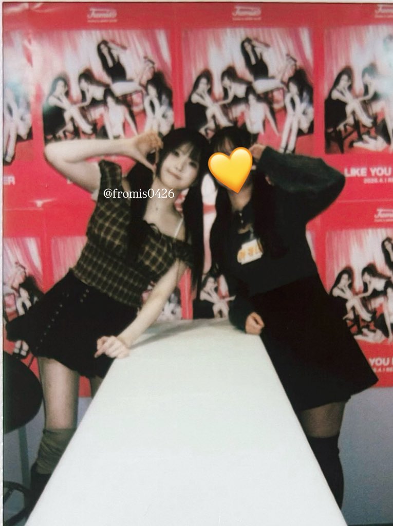 아카네 tweet media