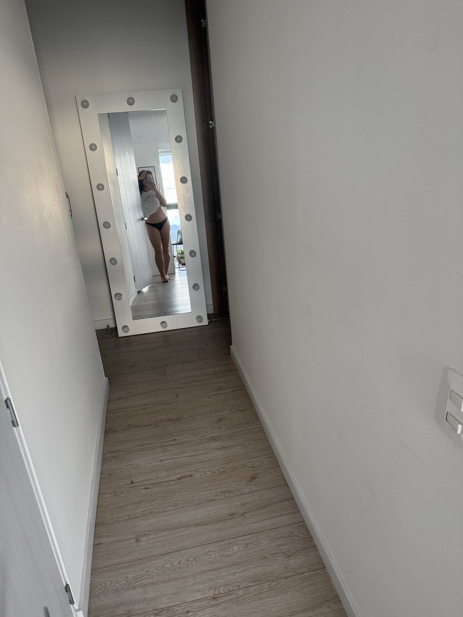 Lina León tweet media