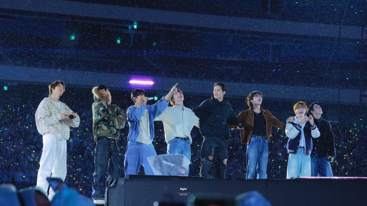 𝑠𝑖𝑔ℎ𝑡 tweet media