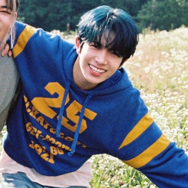 猎鹿人 tweet media