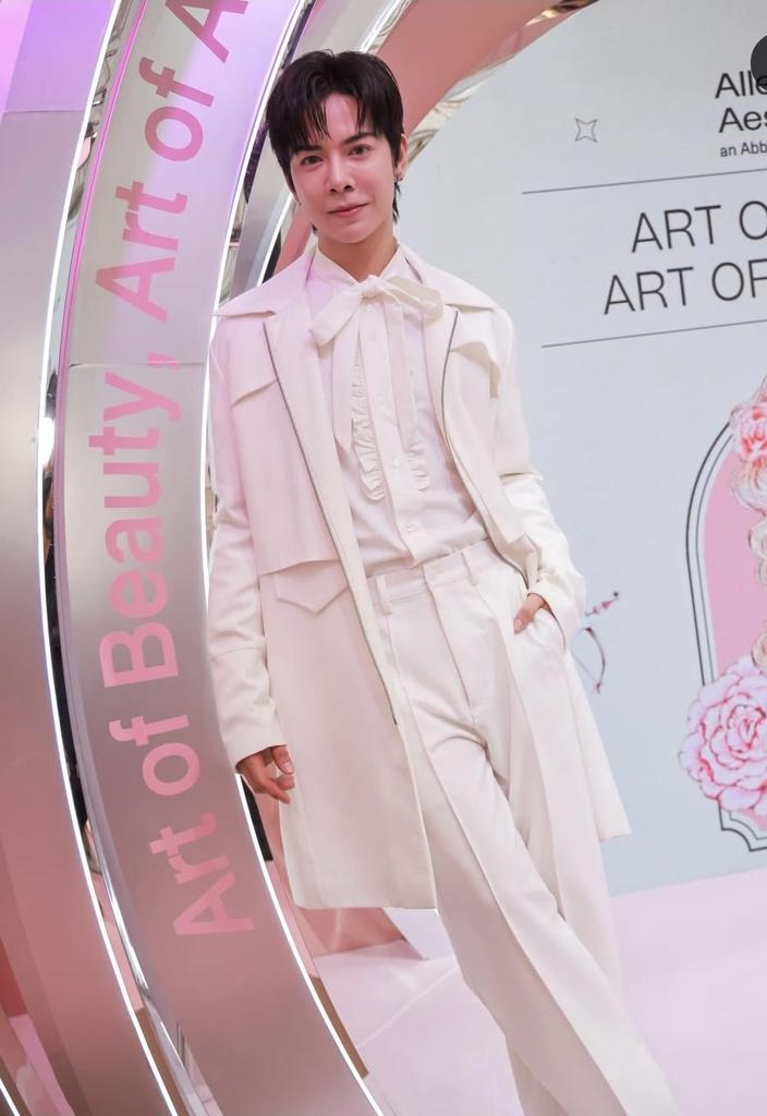 Andrea 🤍☆ tweet media