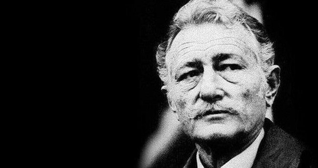 Türk futbolunun centilmenlik sembolü, Beşiktaş’ın efsane başkanı Süleyman Seba’yı doğum gününde saygı, özlem ve minnetle anıyoruz.
Duruşun, ahlakın ve Beşiktaşlılık ruhun nesillere örnek olmaya devam ediyor.
İyi ki doğdun büyük başkan, izindeyiz…"