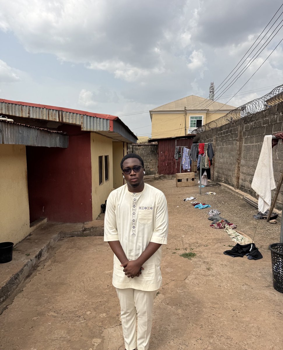 Thebigsol tweet media