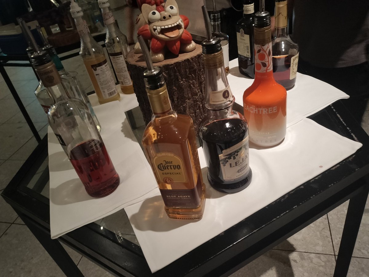 やままだ tweet media