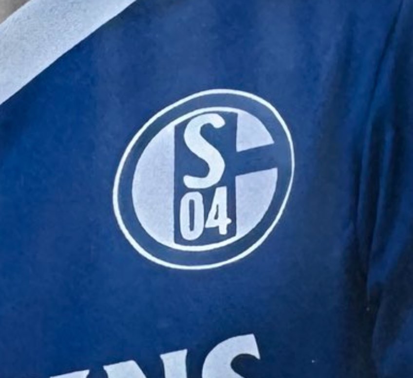 deutsche cafu tweet media