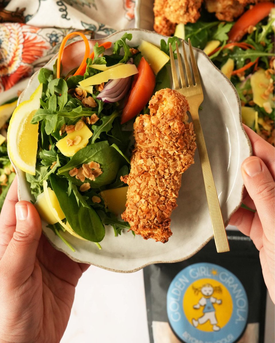 GoGoldenGirl's tweet image. Taste the Sunshine! Nothing says spring like simple, wholesome ingredients baked to golden perfection. Golden Girl Granola adds the crunch that makes every bite brighter. #BeyondDelicious