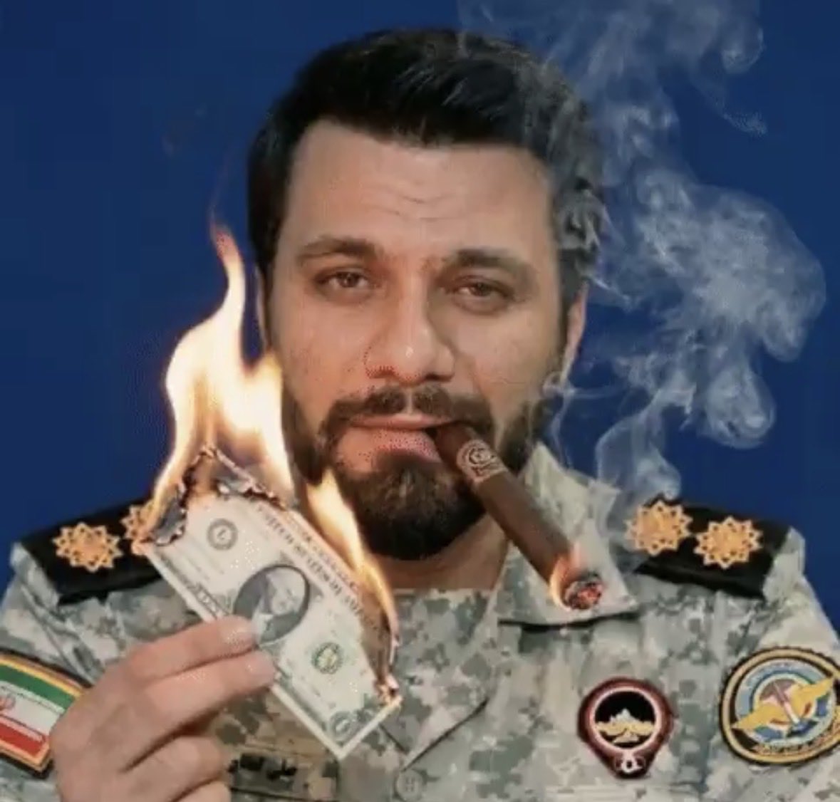 Lisamuse ☭ tweet media