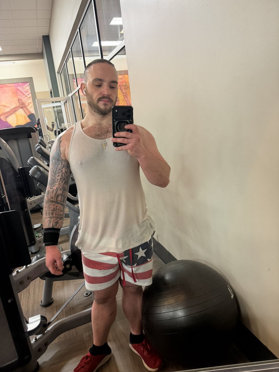 beefyhayden's tweet photo. https://t.co/hsnlCFYZov
