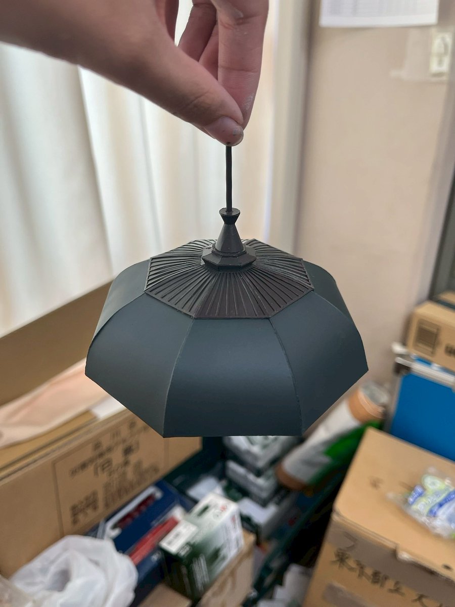 kamigeshiki6's tweet image. #東京ジオラマ展 にペーパージオラマがお呼ばれされました！異端の「高校入学からやり始めた」土台含めて紙で作る製作法。東京・高輪ゲートウェイ・上野の3駅を製作したOBOGが説明いたします。まだ人口少ないですが、手に入れやすく構造で作れば高強度のレイアウトが作れます！
#東京駅 #papercrafts
