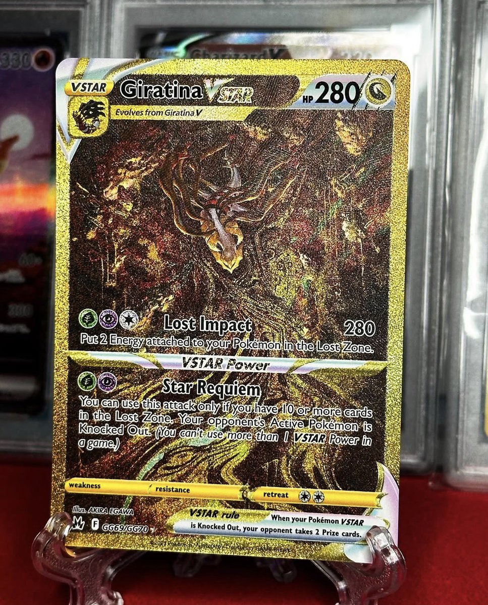 Lord Charizard tweet media