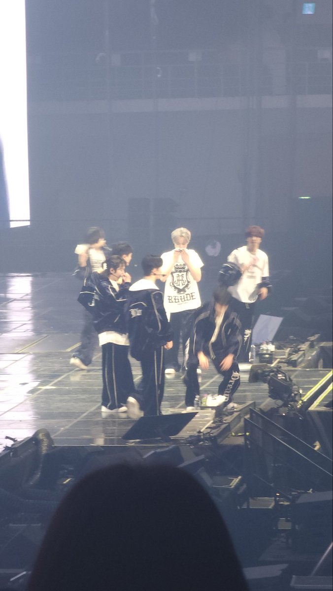 북맠크 tweet media