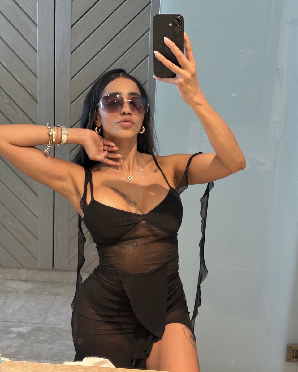 naisha ferrer tweet media