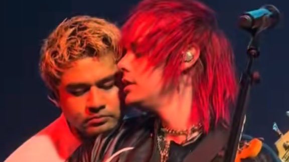 ✩ andreza ✩ tweet media