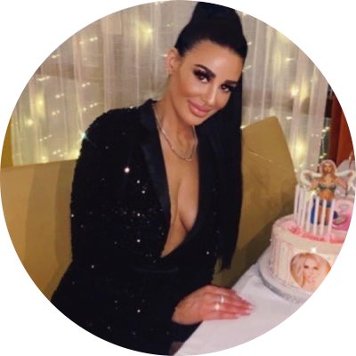 Aunt Teefah tweet media