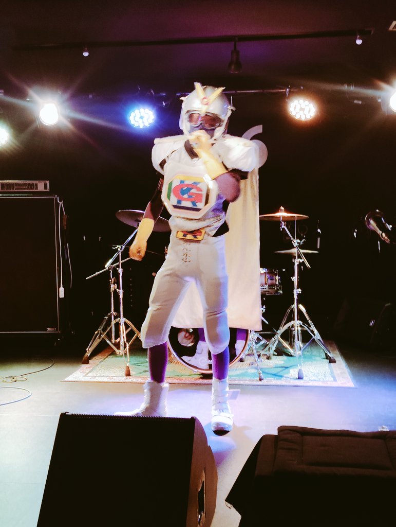 仕事人のMASA tweet media